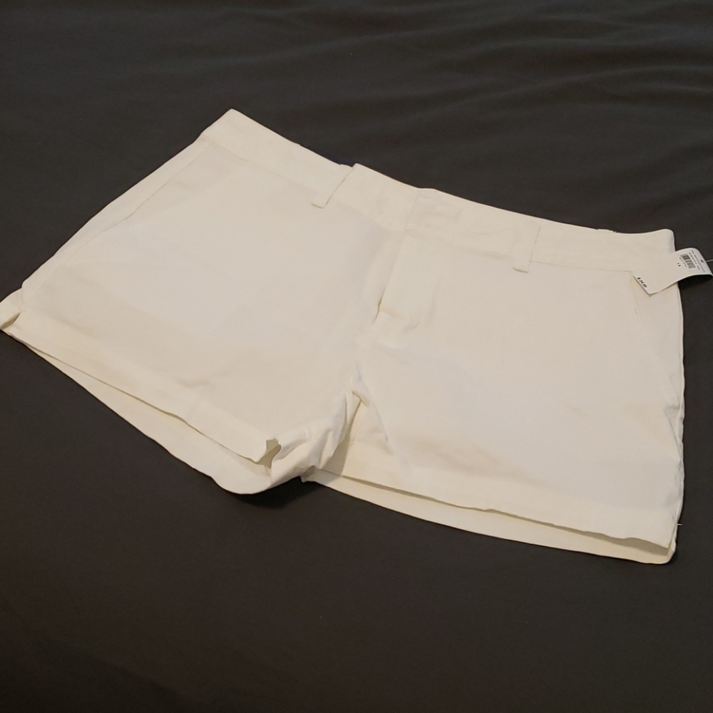 Gap White Shorts